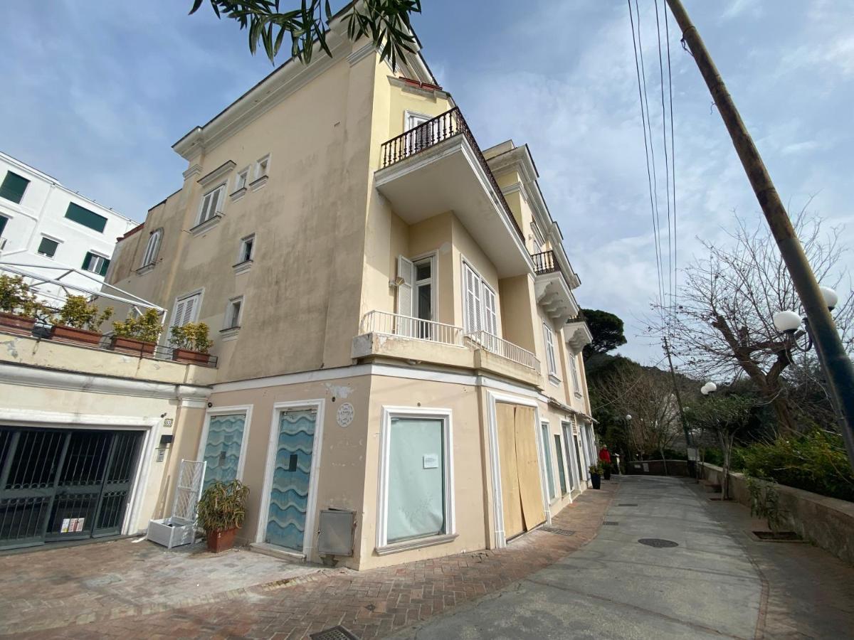 Regina Di - Camerelle - Apartment *
