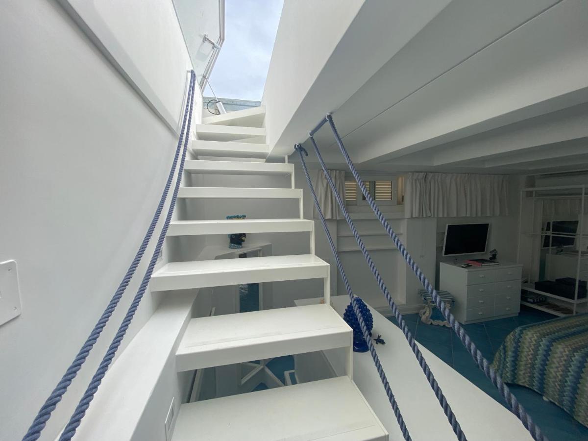 Apartment Regina Di - Camerelle - Capri