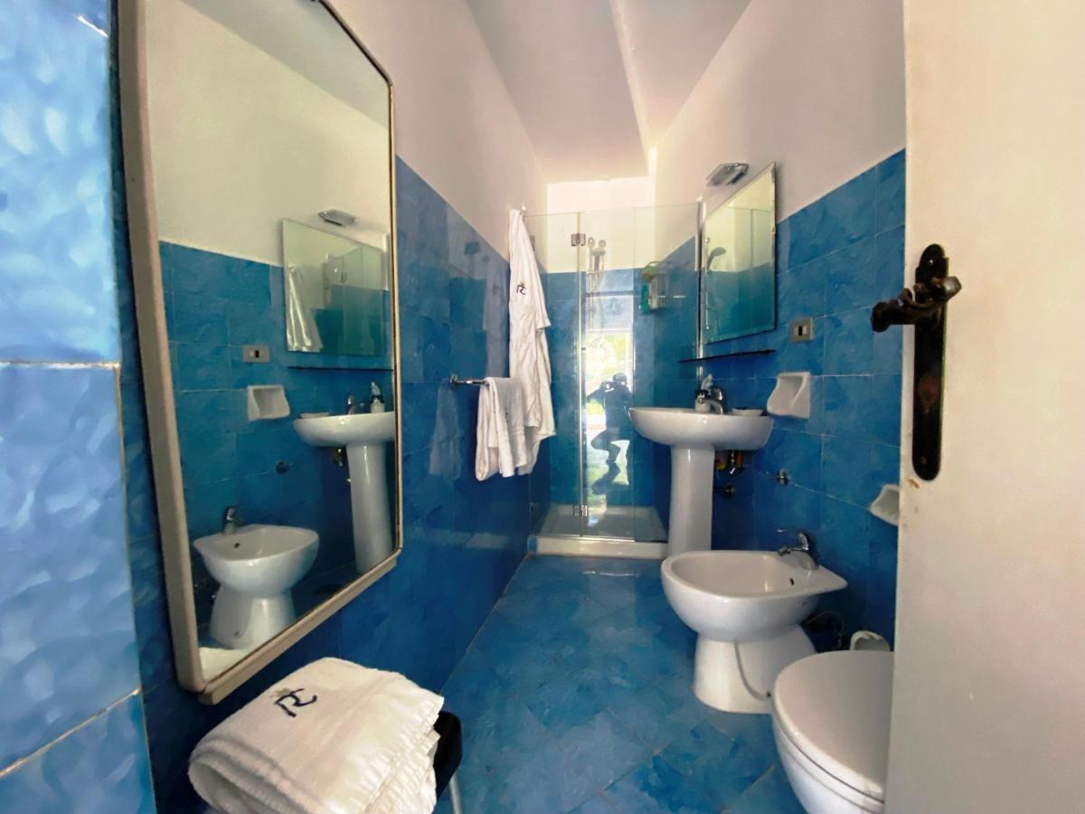 Regina Di - Vista Faraglioni Apartamento