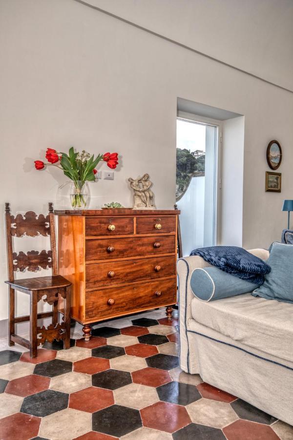 Casa Cantasol - *