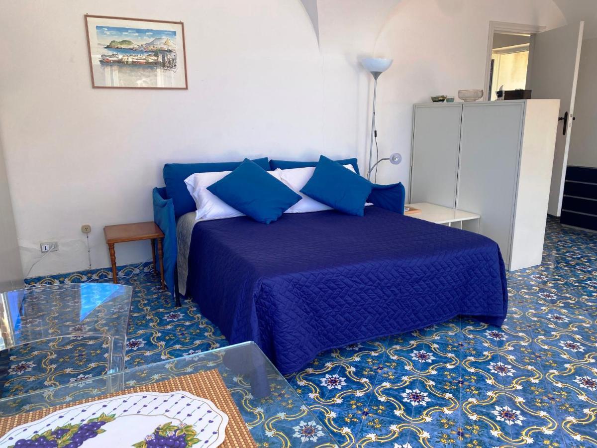 Regina Di - Vista Faraglioni Apartamento *