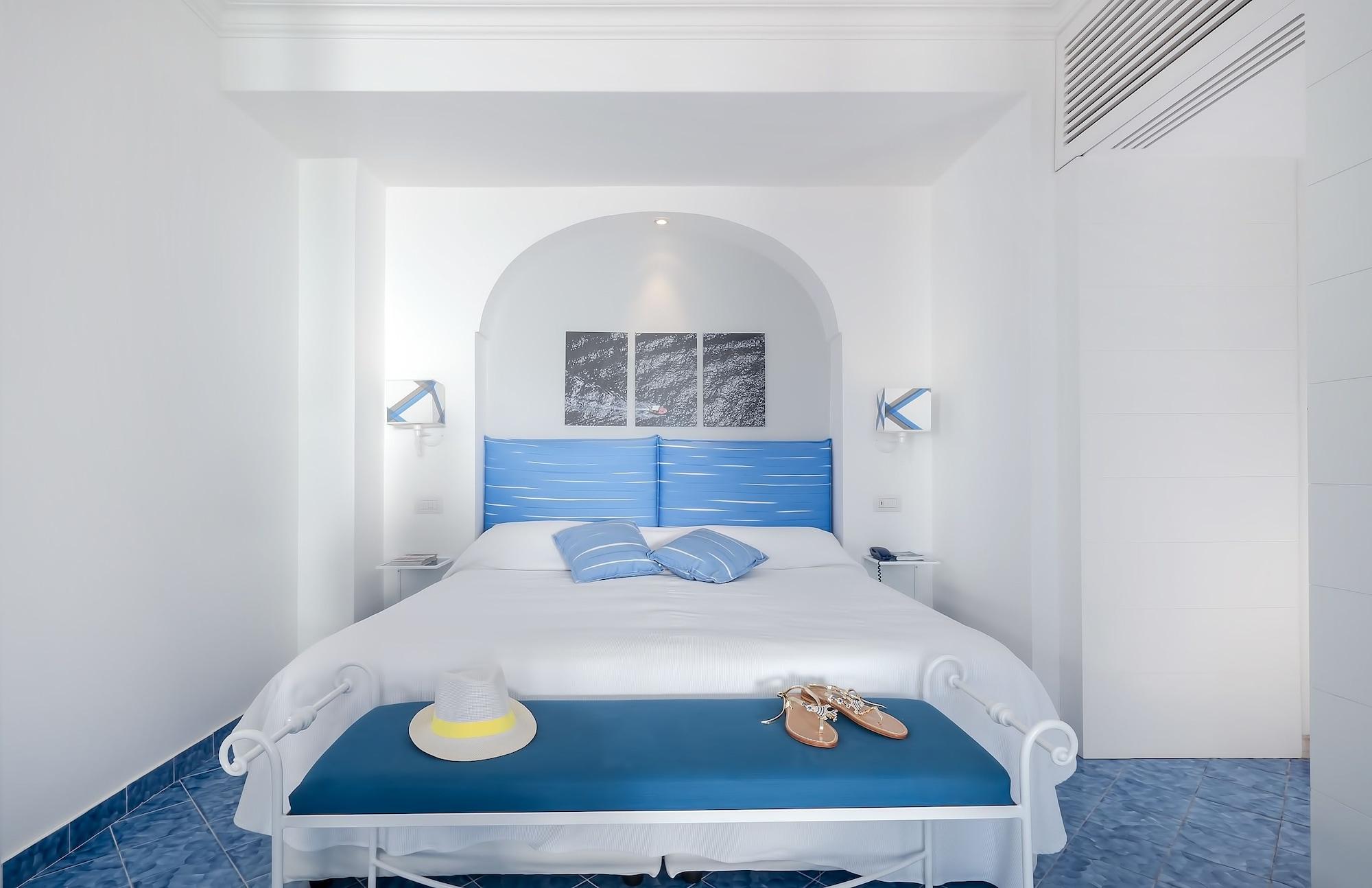 Relais Maresca Luxury Small & Terrace Restaurant Hotel 4*