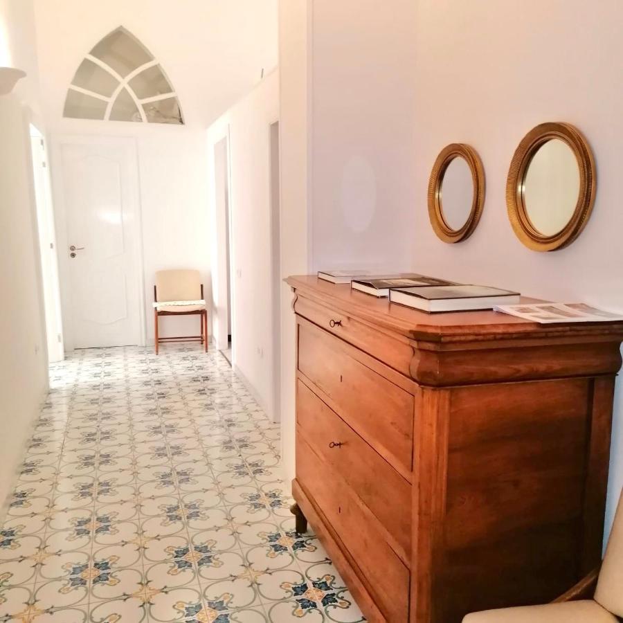 Camerelle 7, Domus Letteraria Apartment *