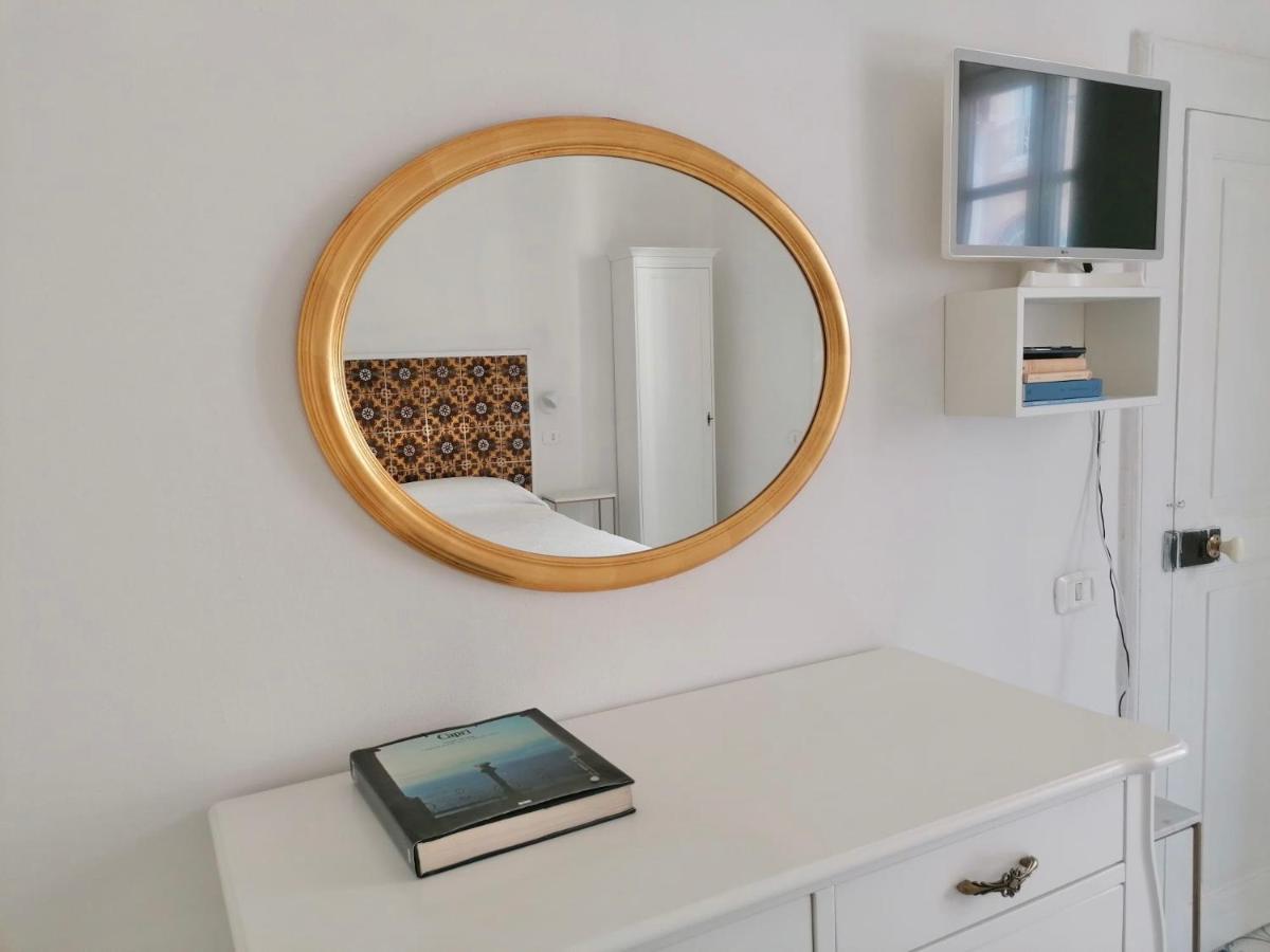 Apartment Camerelle 7, Domus Letteraria Capri