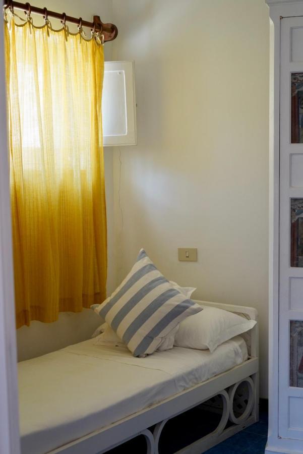 Two Bedrooms Style *