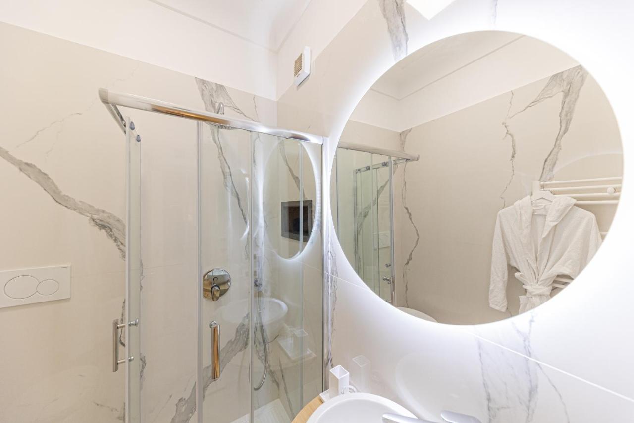 Con Jacuzzi In Piazzetta Casa vacanze Capri