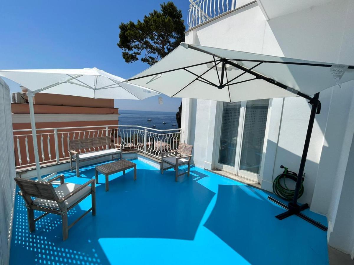 Casa Faraglioni Apartment *
