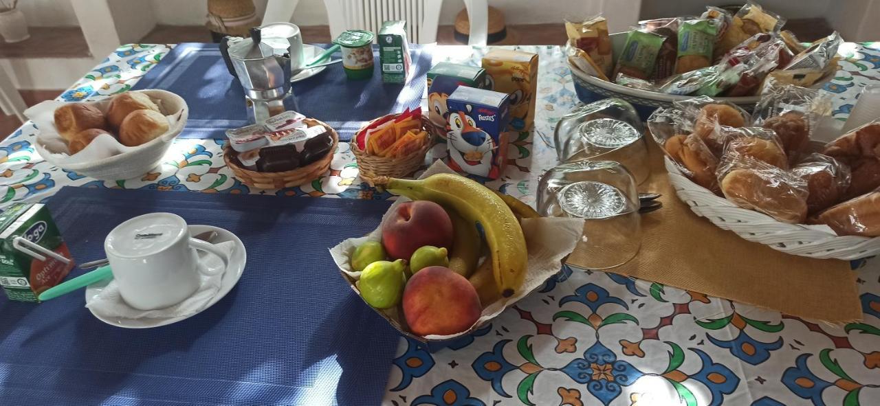 Oda ve Kahvaltı Dei Fiori Capri