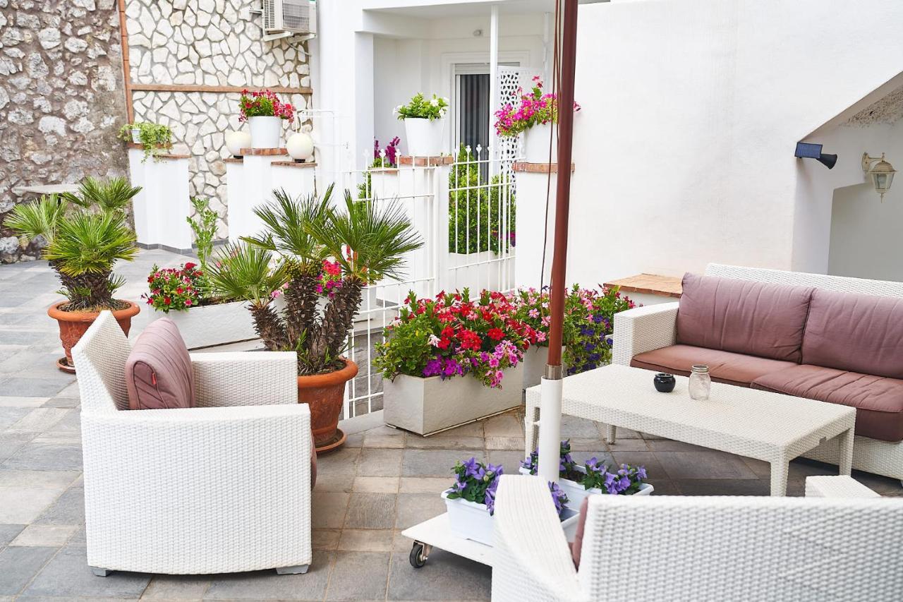 Casa Silvana Oda ve Kahvaltı Capri