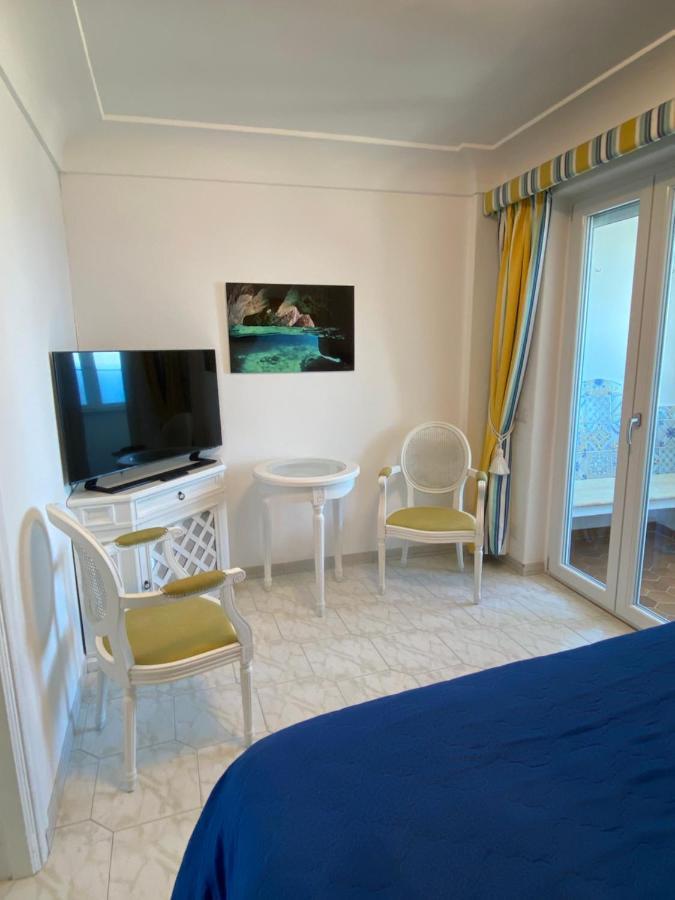 Longano 35 Apartamento Capri
