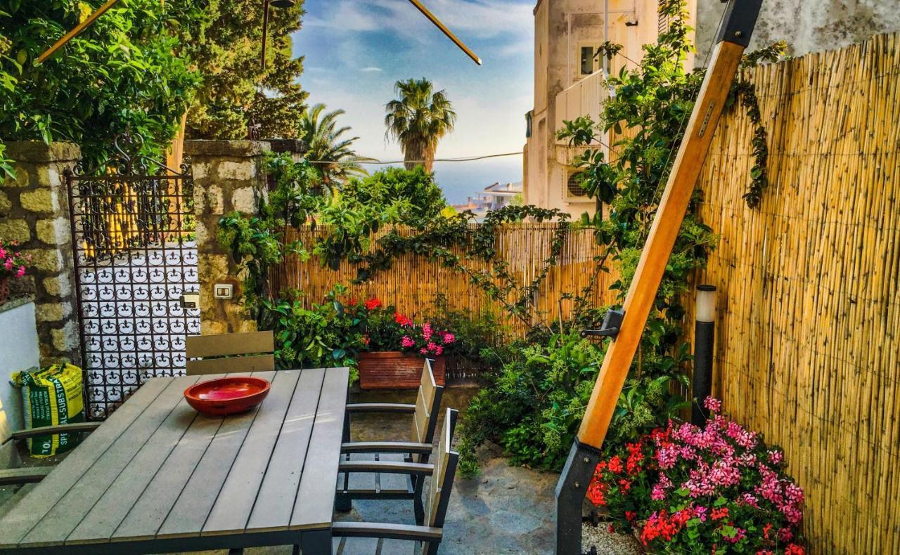 Bed & Breakfast Silia Capri