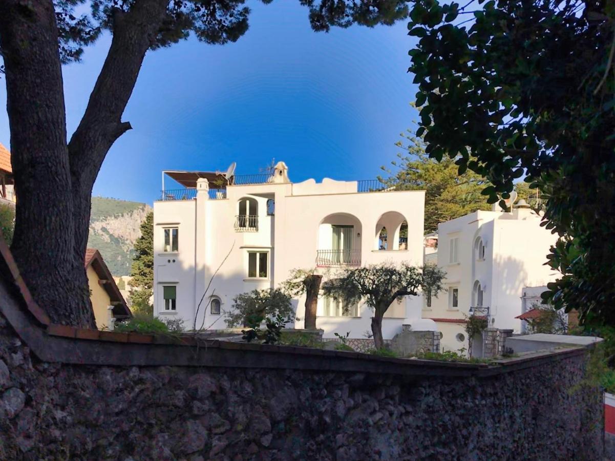 Silia Bed & Breakfast 3*