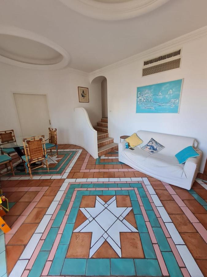 Stella Bianca Apartment *