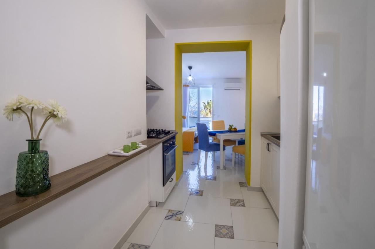 Apartment My F Capri