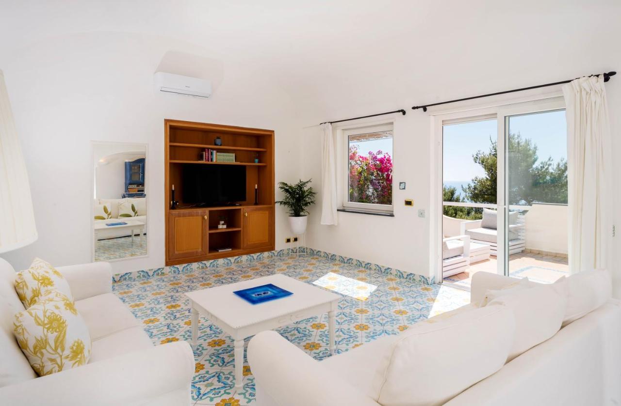 Oliveto * Capri