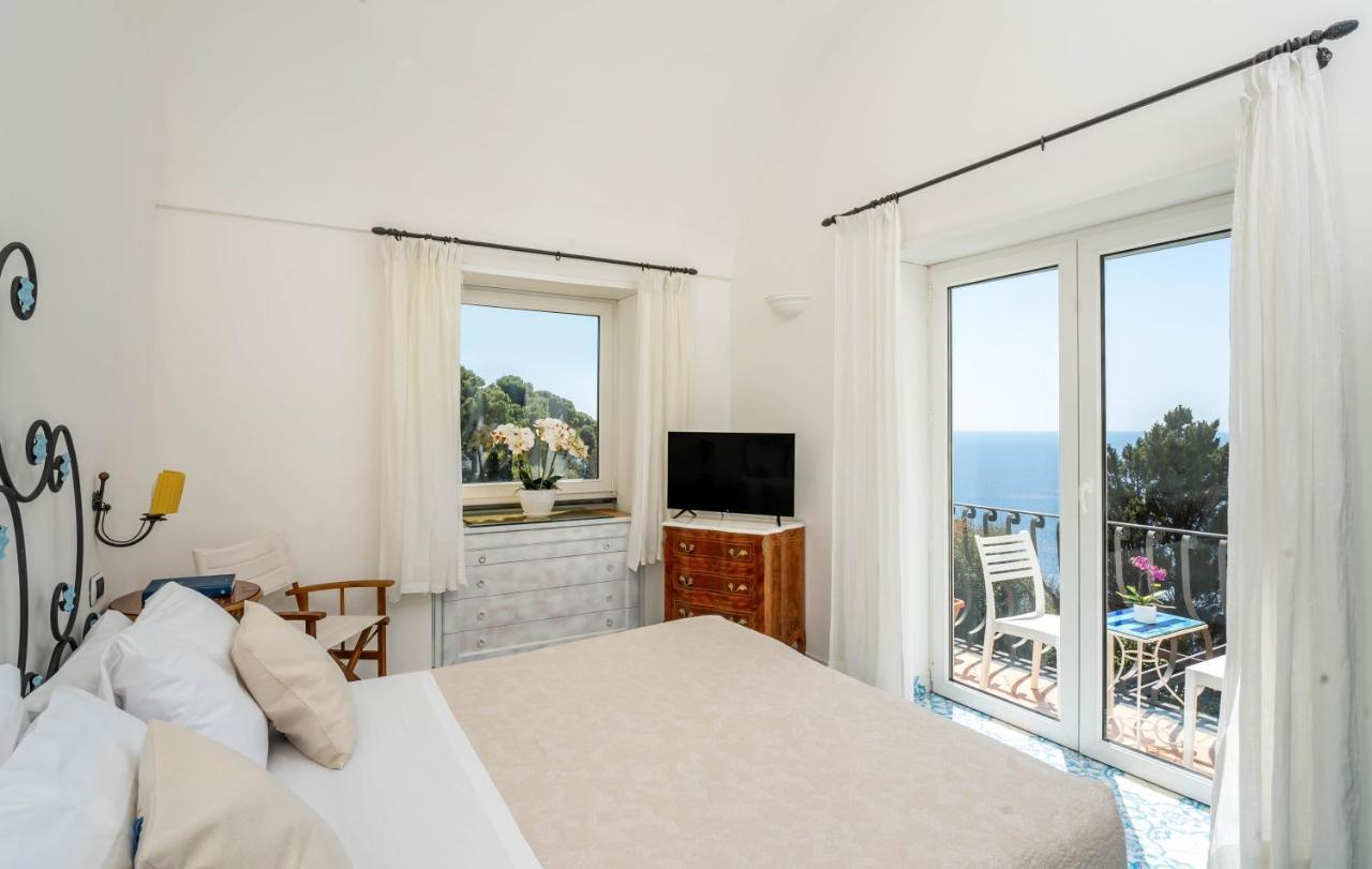 Oliveto * Capri