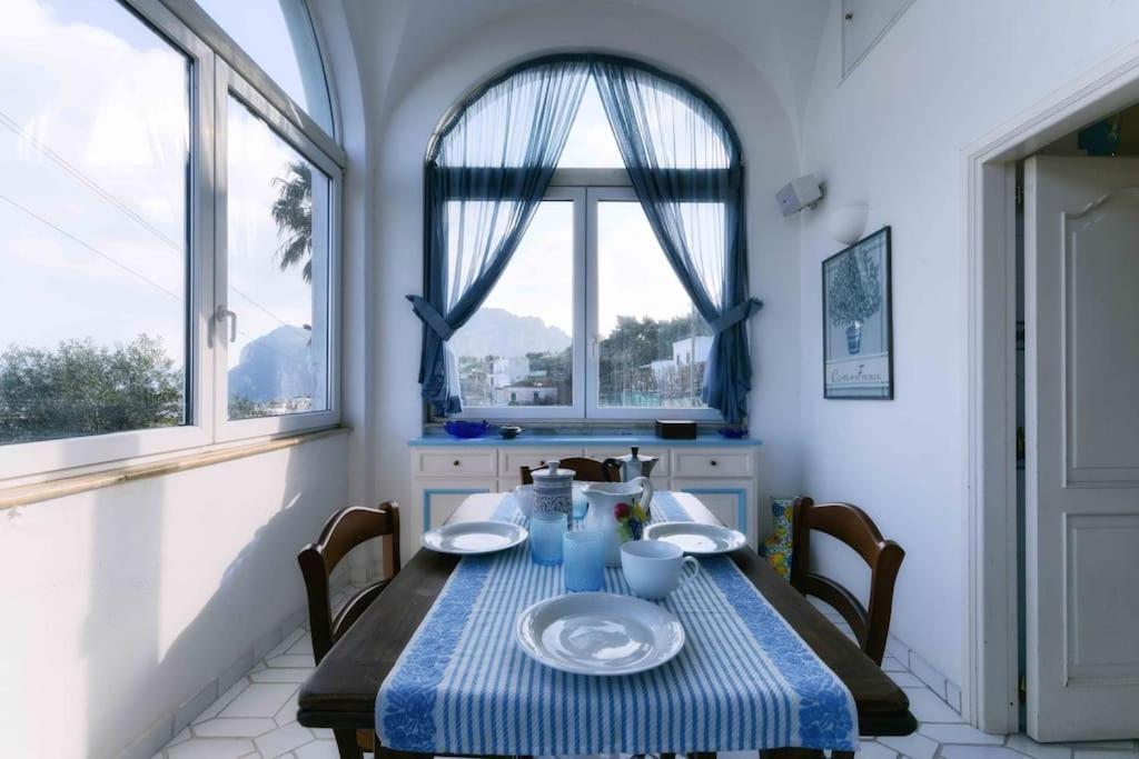 Casa Franca Vista Mare Apartment *