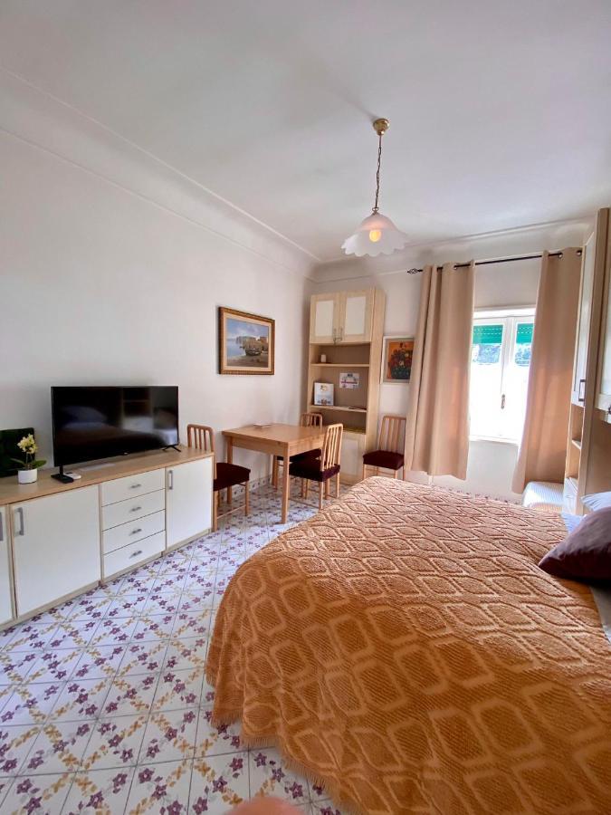 Central Studio Capri Apartment
