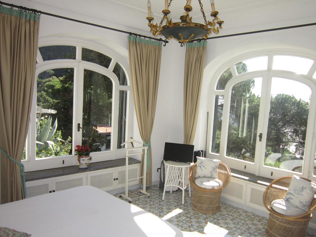 Oda ve Kahvaltı Casa Del Solitario Capri