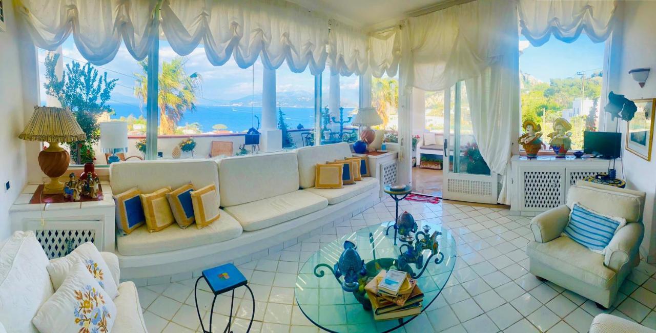 Bed & Breakfast Scala Fenicia 14 By Caprirooms *