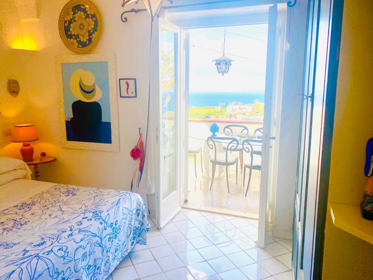 Scala Fenicia 14 By Caprirooms Bed & Breakfast