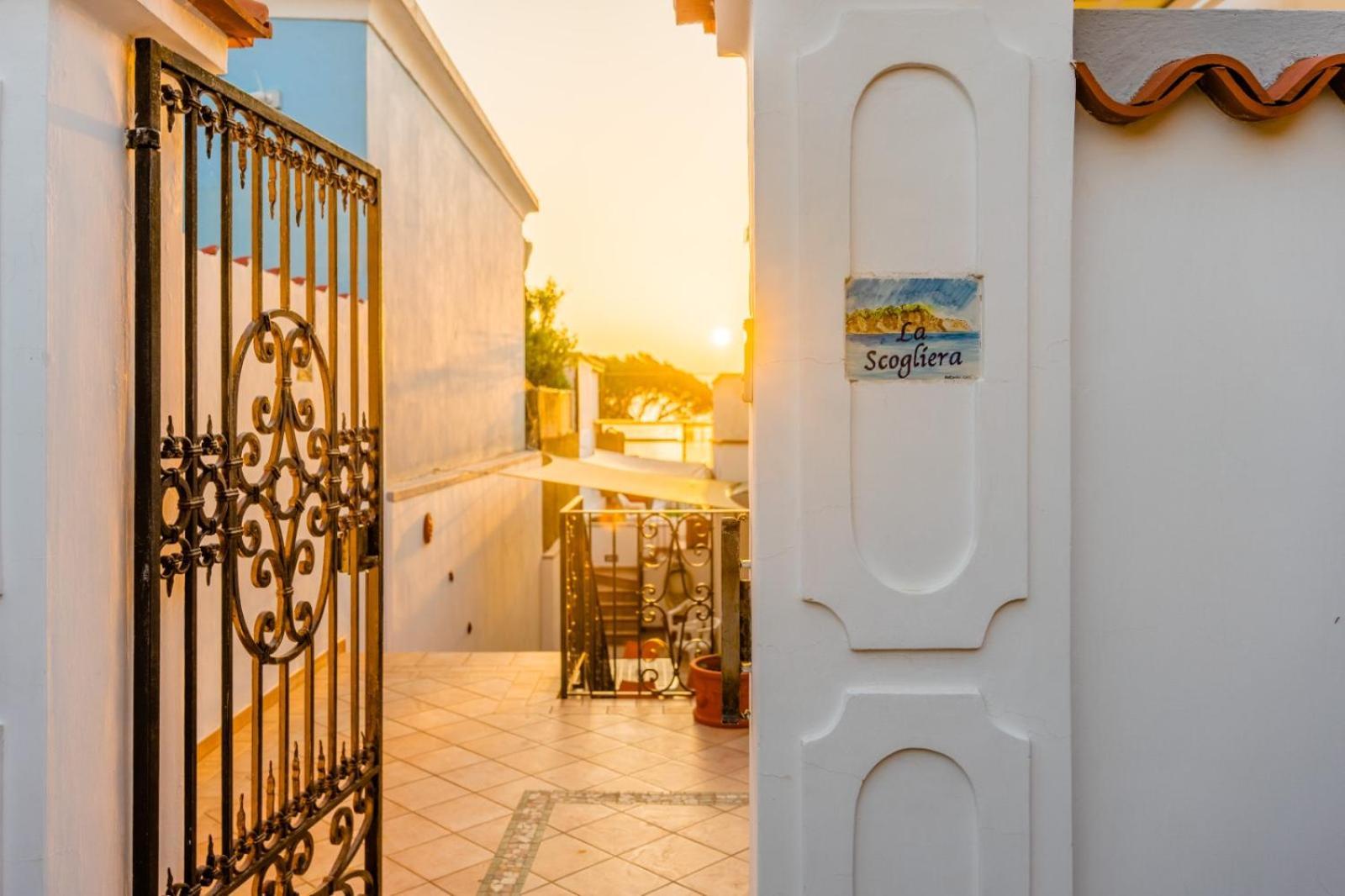 Casa Vacanza La Scogliera *