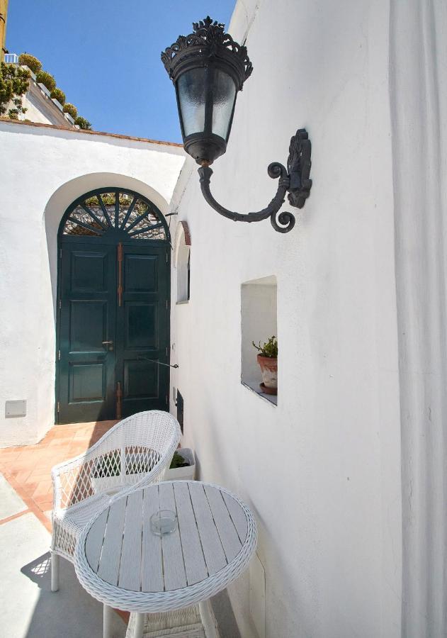 L'affresco Caprese * Capri