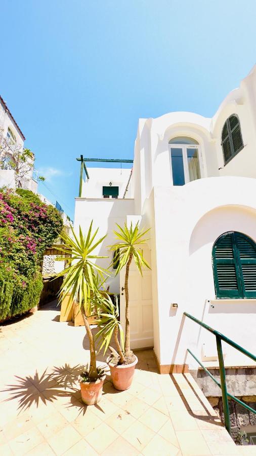 Gasthof La Zagara By Caprirooms *