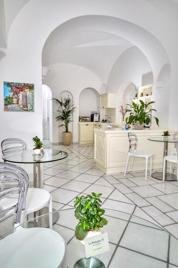 Le Botteghe 59 Bed & Breakfast