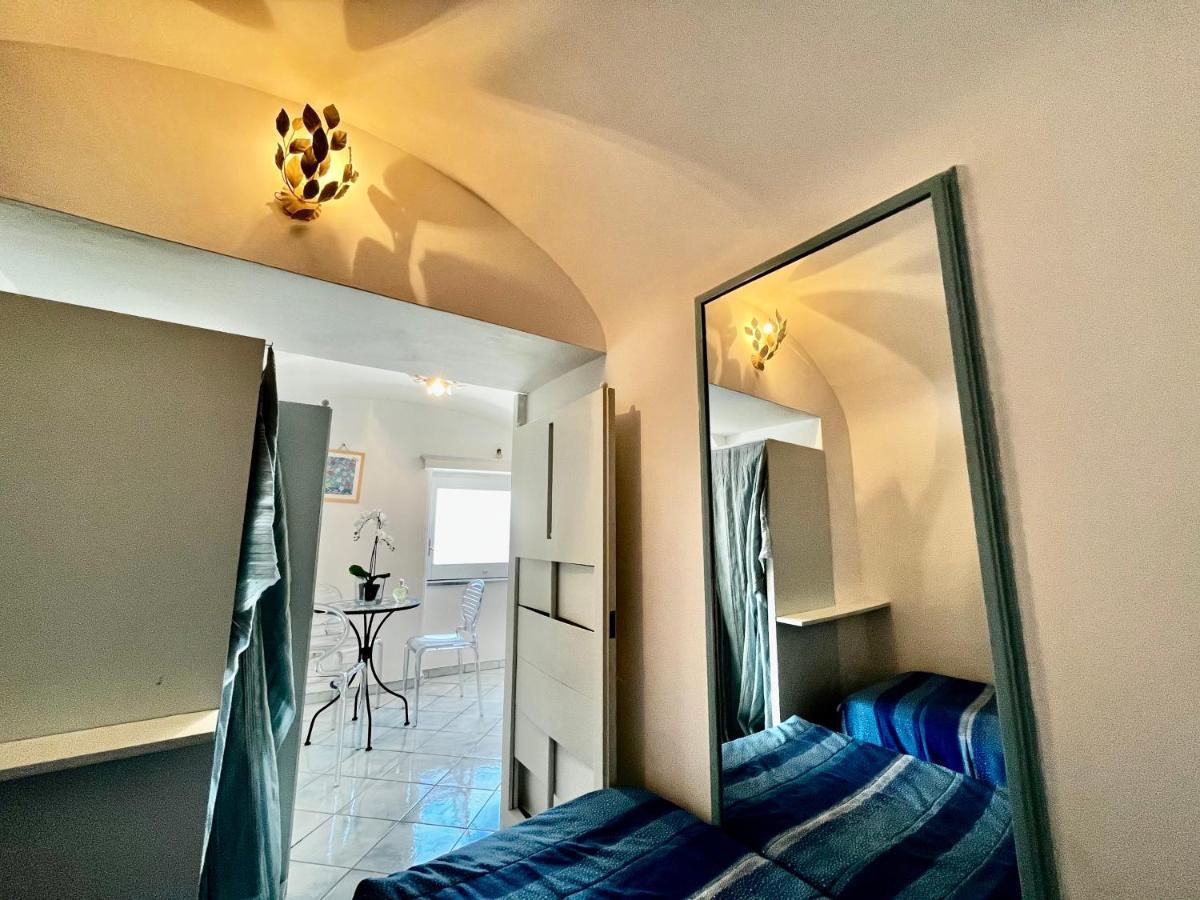 Holiday home Limoncello Luxury In Piazzetta With Terrace View