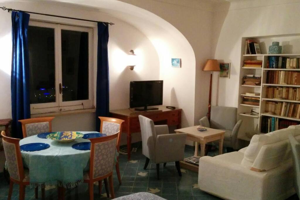 Apartment Panoramico In Piazzetta
