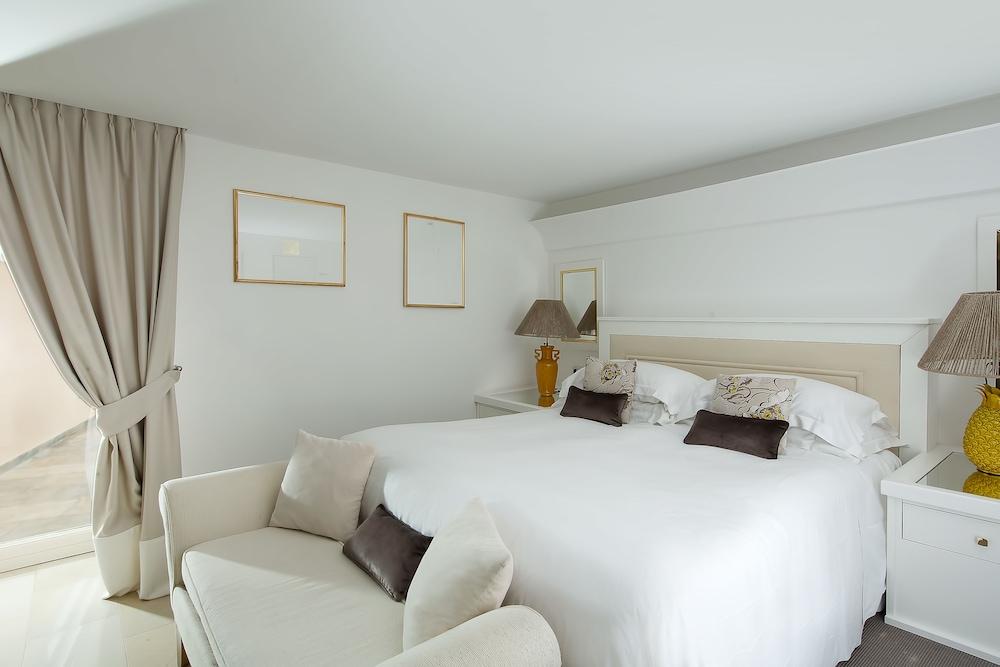 Marina Hotel 5*