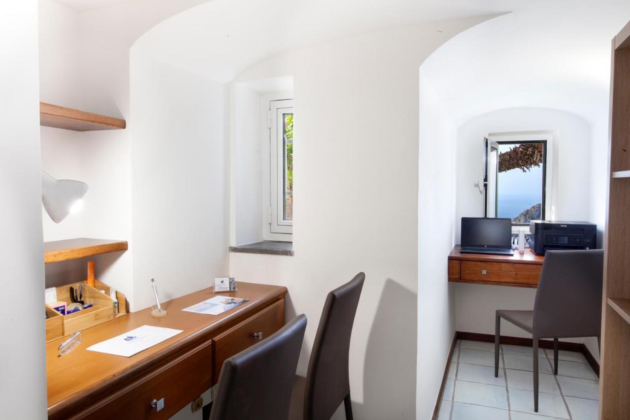 Villa Faraglionensis Monaconehouse *