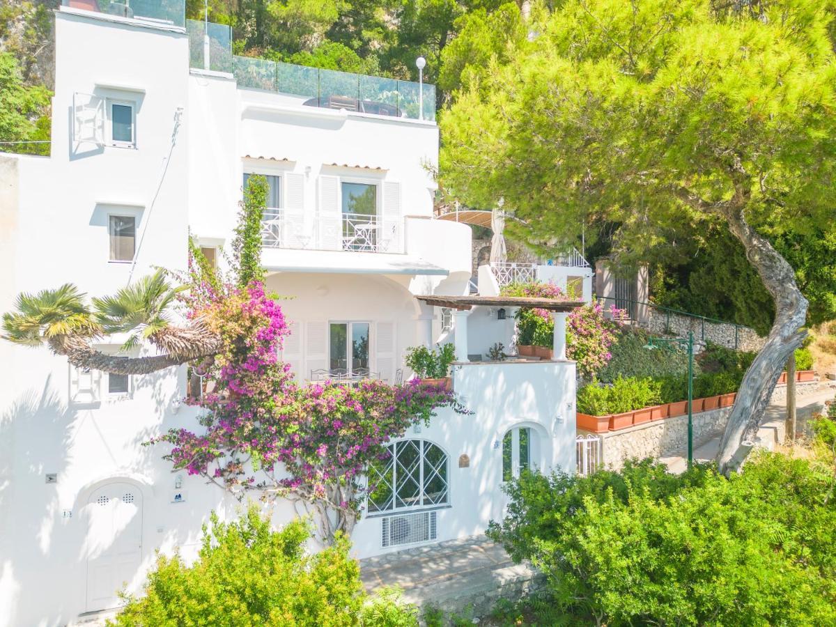 Villa Faraglionensis Monaconehouse *