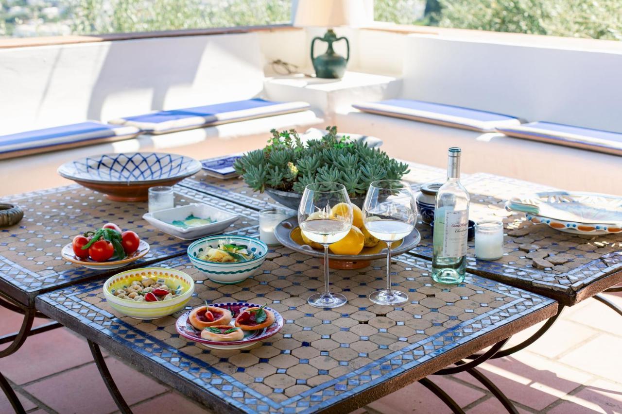 Ginestra By Elite * Capri
