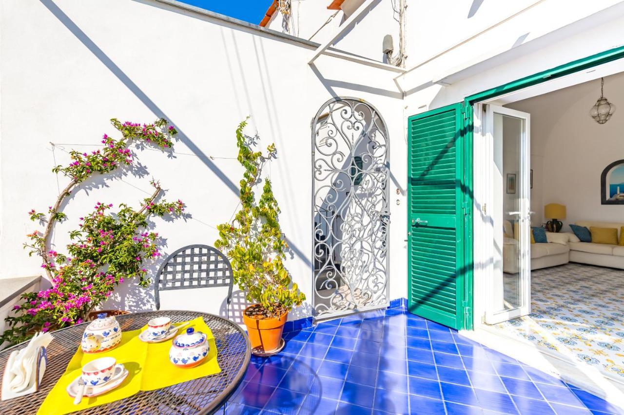 Turquoise By Napoliapartments *