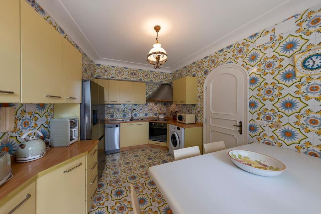 House Rosa Blu *