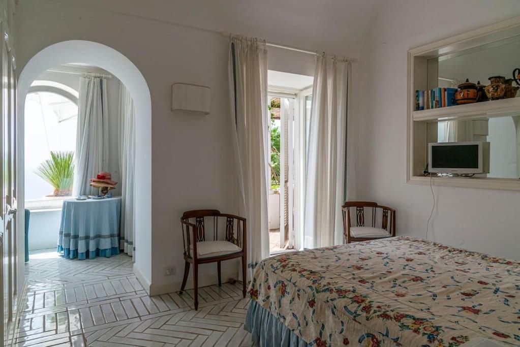 Casa vacanze Beautiful With View In The Heart Of
