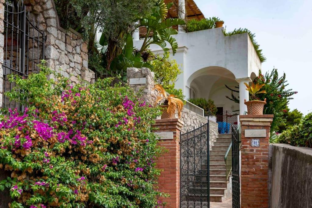 Casa vacanze Beautiful With View In The Heart Of *