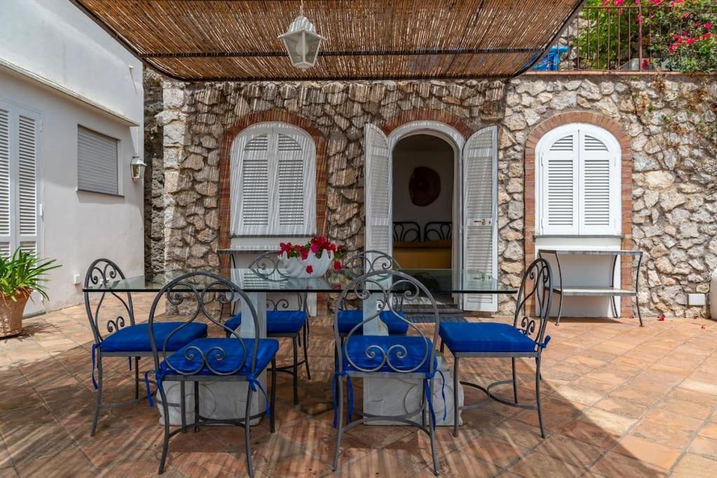 Casa vacanze Beautiful With View In The Heart Of Capri