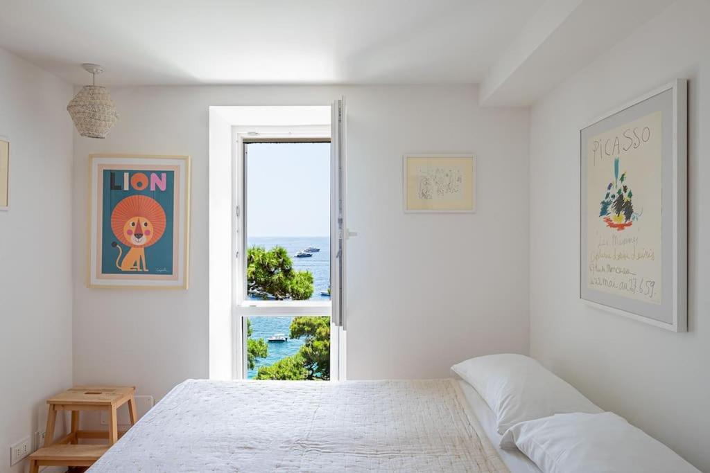 Villa Cisterna Capri, Private Front With Pool Capri