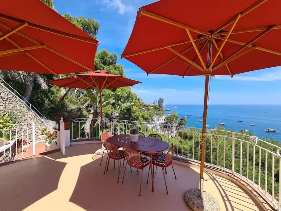 Villa Cisterna Capri, Private Front With Pool Capri
