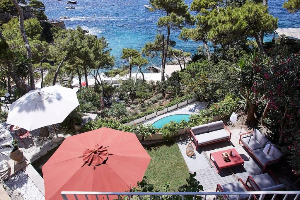 Villa Cisterna Capri, Private Front With Pool