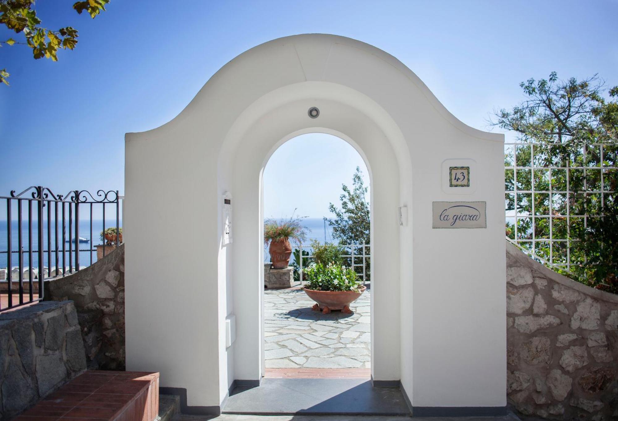 Lhp Executive Apartment