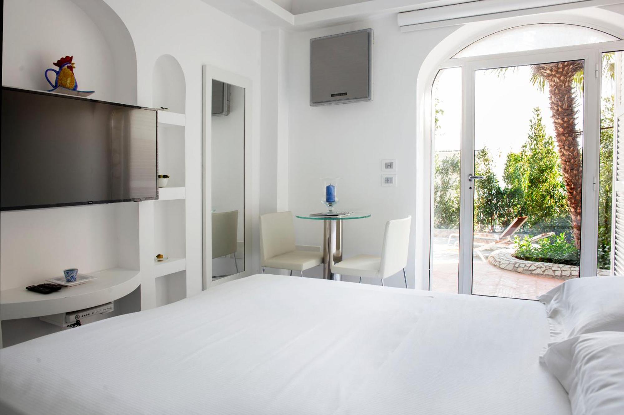 Lhp Executive Apartment
