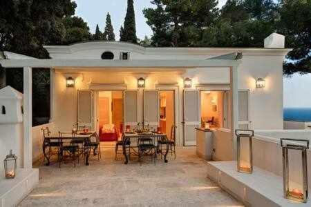 Gocce Villas - Villa Bouganvillea Superb Capri Villa With Views Pousada *