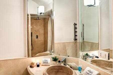 Gocce Villas - Villa Bouganvillea Superb Capri Villa With Views Capri