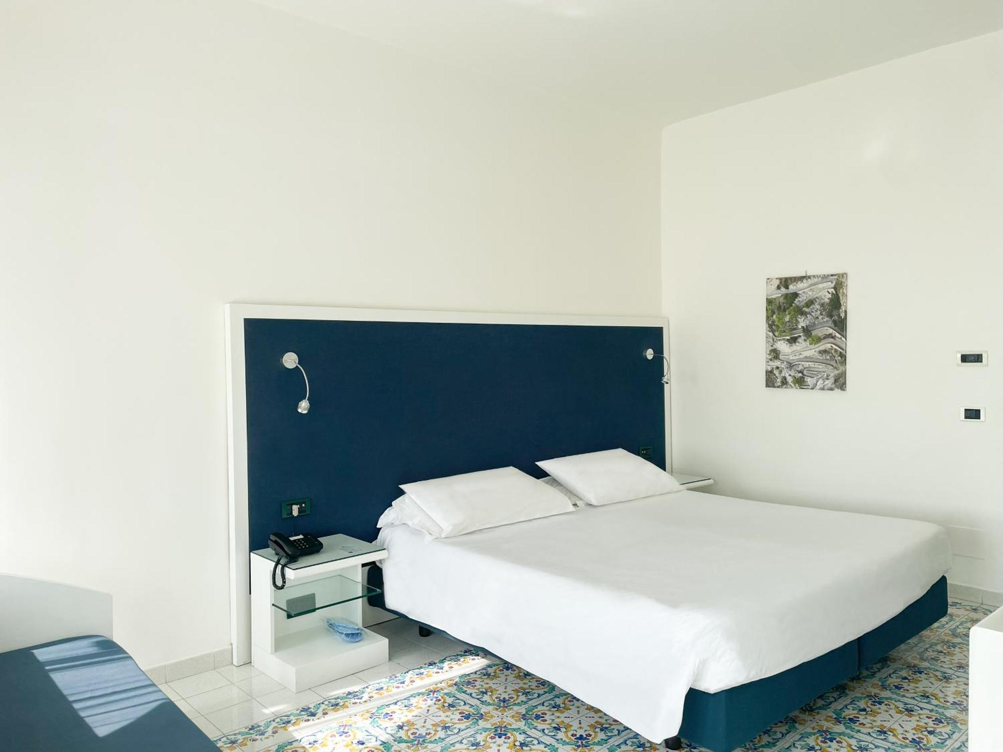 Regina Cristina Hotel 4*