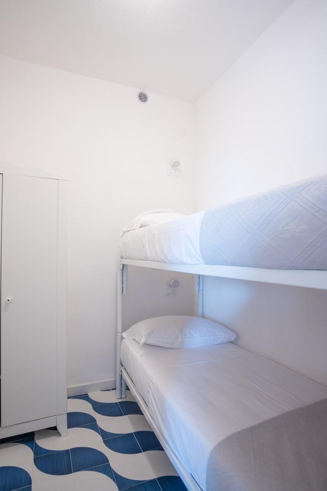 Holiday home Sterlizia *