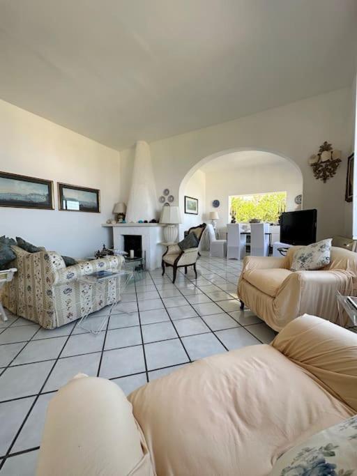 Esclusiva: La Capperina Villa Capri